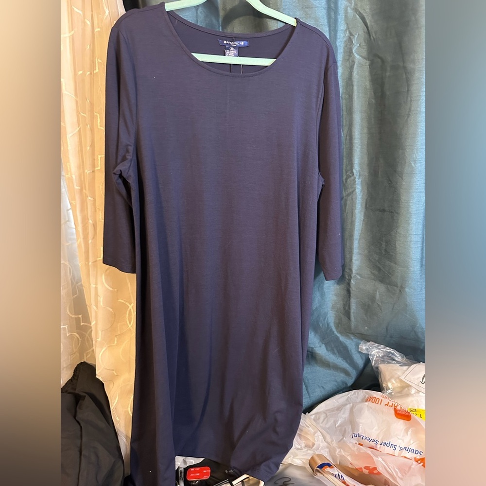 Architect Elegant Navy Blue Dress with 3/4 inch sleeve.
